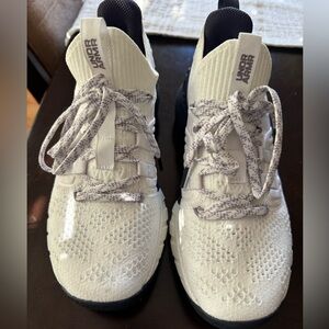 Wmns Project Rock 3 'Onyx White Black'